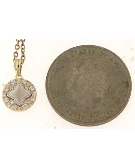 CLOVER STYLE ROUND DIAMOND PENDANT (TP3383)