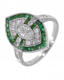 MARQUISE STYLE EMERALD DIAMOND RING (TR3794)