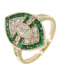 MARQUISE STYLE EMERALD DIAMOND RING (TR3794)