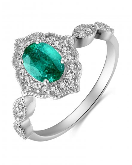 OVAL EMERALD DIAMOND RING (TR3904)