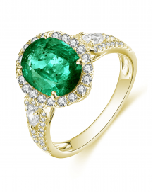 OVAL EMERALD DIAMOND RING (TR4567)