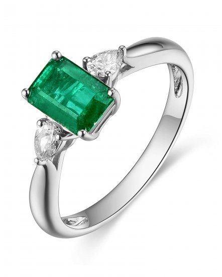 EMERALD CUT DIAMOND RING (TR4599)