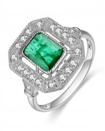 EMERALD CUT DIAMOND RING (TR4602)