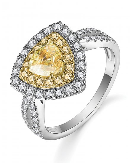 MULTI TONE TRIANGLE DIAMOND ENGAGEMENT RING (TR5139)