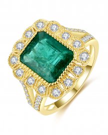 EMERALD CUT DIAMOND RING (TR5186)