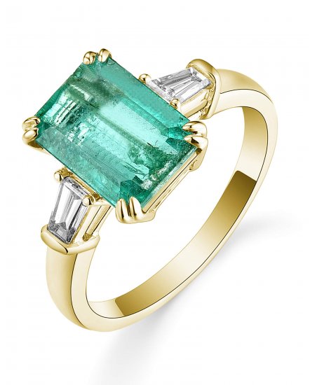 EMERALD CUT DIAMOND RING (TR5208)