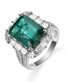 EMERALD CUT DIAMOND RING (TR5305)