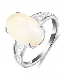 OVAL OPAL DIAMOND RING (TR5783)