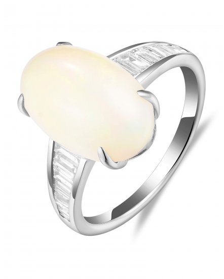 OVAL OPAL DIAMOND RING (TR5783)
