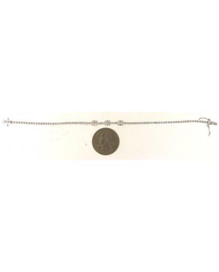 BAGUETTE DIAMOND BRACELET (TB606)