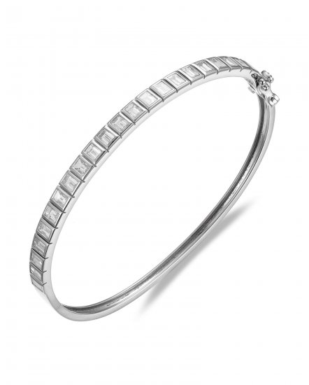 BAGUETTE DIAMOND BANGLE BRACELET (TB713)
