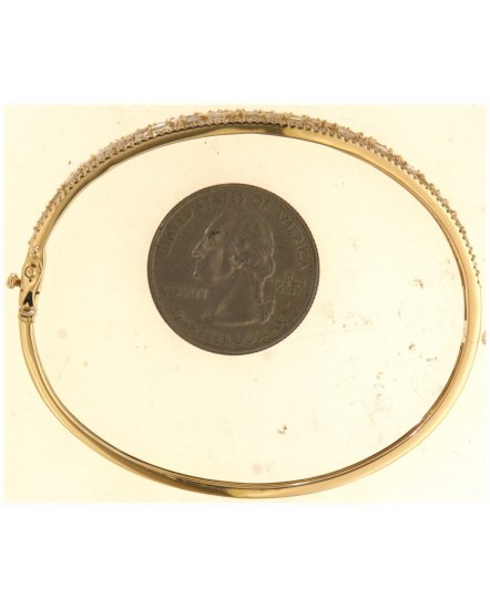 BAGUETTE DIAMOND BANGLE BRACELET (TB717)