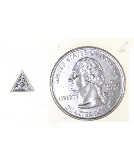 TRIANGLE DIAMOND STUDS (TE1083)