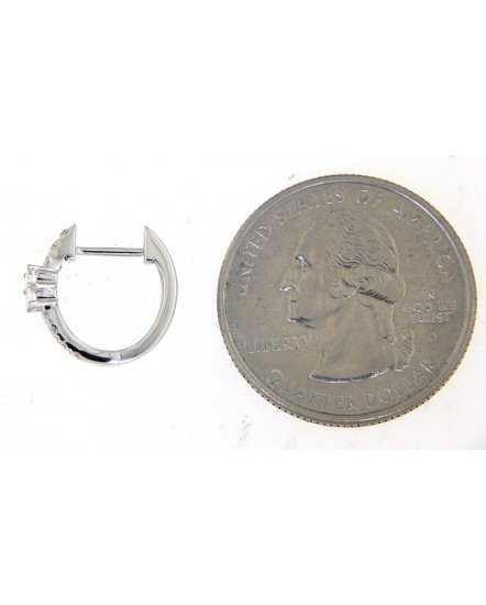 BAGUETTE DIAMOND HUGGIES (TE1308)