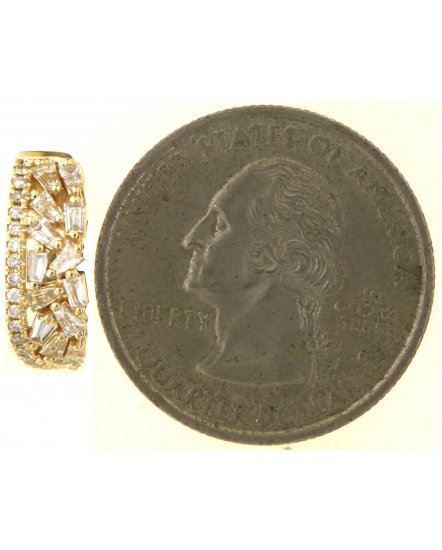 BAGUETTE DIAMOND HUGGIES (TE1768)