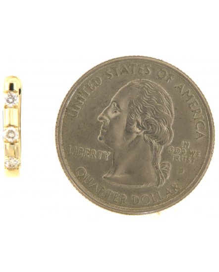 THREE STONE DIAMOND HUGGIES (TE1881)