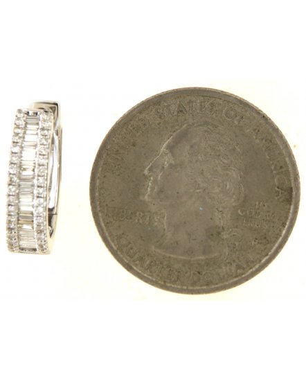 BAGUETTE DIAMOND HOOPS (TE2001)