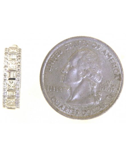 BAGUETTE DIAMOND HOOPS (TE2022)