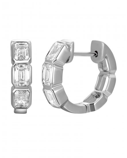 THREE STONE EMERALD CUT DIAMOND HUGGIES (TE2619)