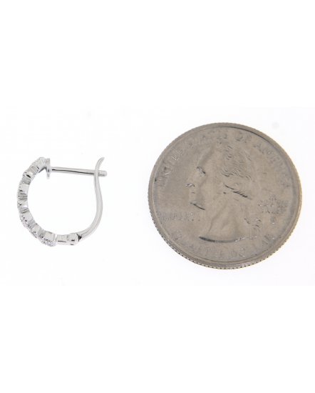 HEXAGON STYLE DIAMOND HUGGIES (TE765)