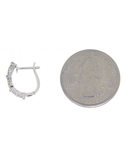 DIAMOND HUGGIES (TE773)