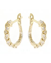 TRIANGLE DIAMOND HUGGIES (TE789)