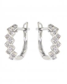  SQUARE DIAMOND HUGGIES (TE791)