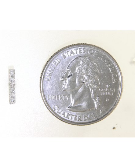 STRAIGHT BAR DIAMOND STUDS (TE979)