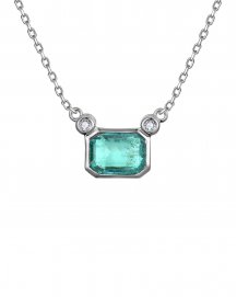 EMERALD CUT DIAMOND NECKLACE (TN938)