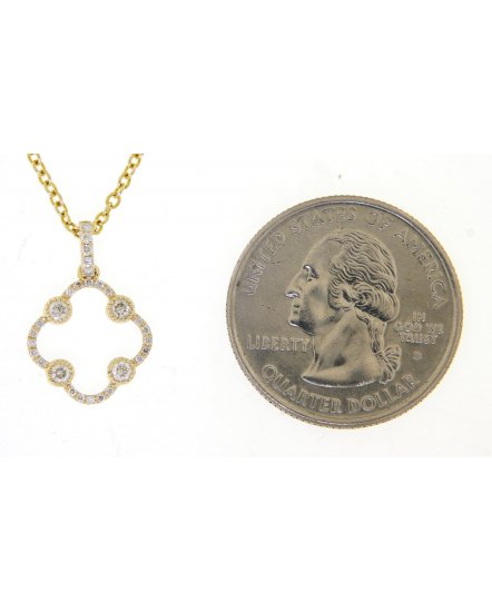 CLOVER STYLE DIAMOND PENDANT (TP2033)