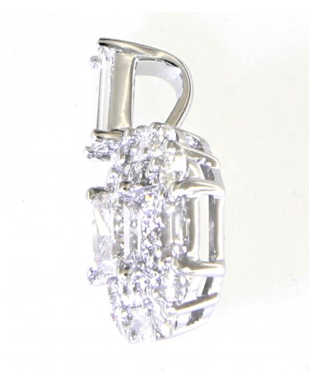 DIAMOND PENDANT (TP2565)