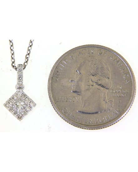 PRINCESS CUT DIAMOND PENDANT (TP2655)