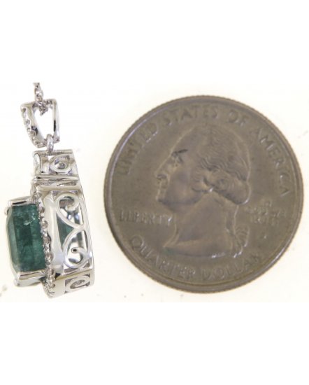 EMERALD CUT DIAMOND PENDANT (TP2934)