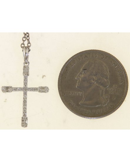 CROSS BAGUETTE DIAMOND PENDANT (TP3598)