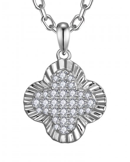 CLOVER STYLE DIAMOND PENDANT (TP3972)