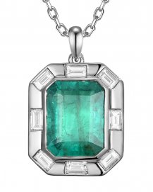 EMERALD CUT DIAMOND PENDANT (TP4259)