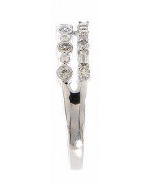 BAGUETTE DIAMOND BAND (TR2749)