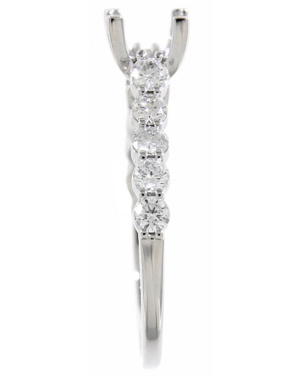 SEMI MOUNT DIAMOND ENGAGEMENT RING (TR2868)