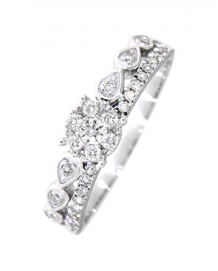 CLUSTER DIAMOND RING (TR3126)