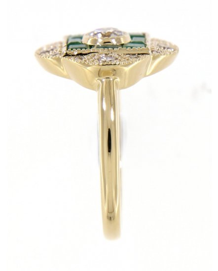 CLOVER STYLE EMERALD DIAMOND RING (TR3549)