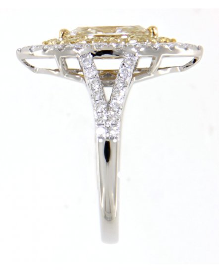 MULTI TONE MARQUISE DIAMOND ENGAGEMENT RING (TR3653)