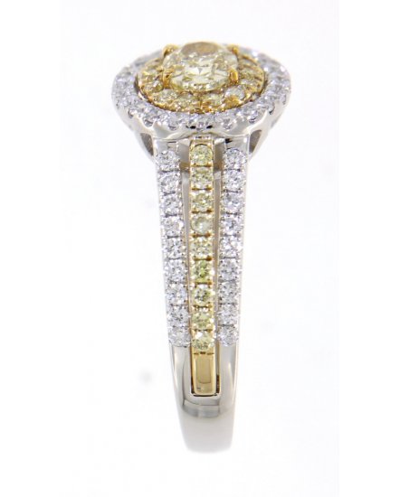 MULTI TONE OVAL DIAMOND ENGAGEMENT RING (TR3718)