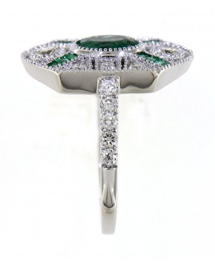OVAL EMERALD DIAMOND RING (TR3875)