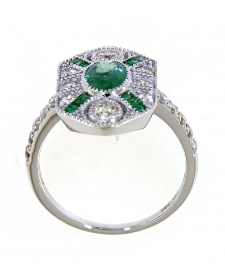OVAL EMERALD DIAMOND RING (TR3875)