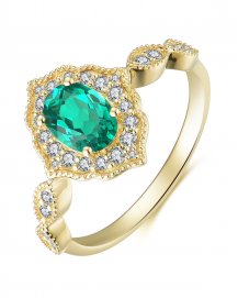 OVAL EMERALD DIAMOND RING (TR3904)