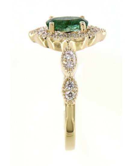 OVAL EMERALD DIAMOND RING (TR3904)