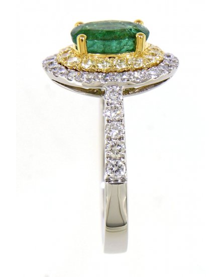 OVAL EMERALD DIAMOND RING (TR3940)