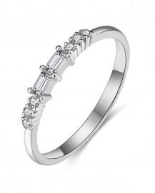 BAGUETTE DIAMOND RING (TR3959)