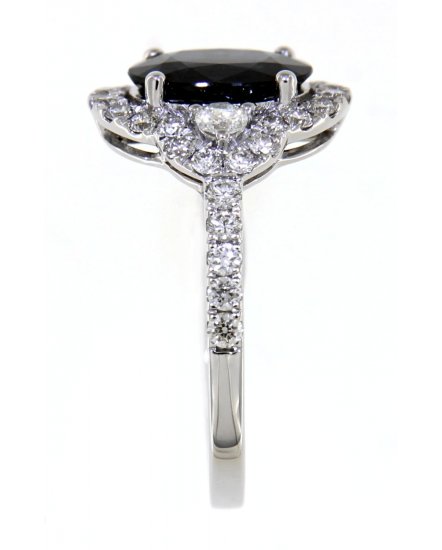 OVAL SAPPHIRE DIAMOND RING (TR3999)