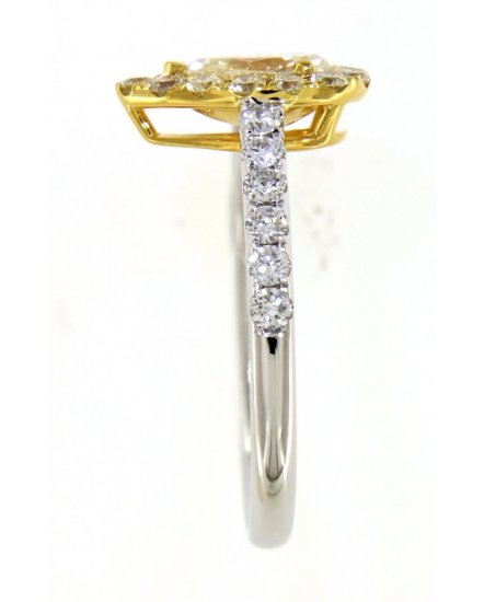 PEAR DIAMOND ENGAGEMENT RING (TR4073)